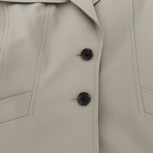 Ann Taylor Blazer - Picture 5 of 9